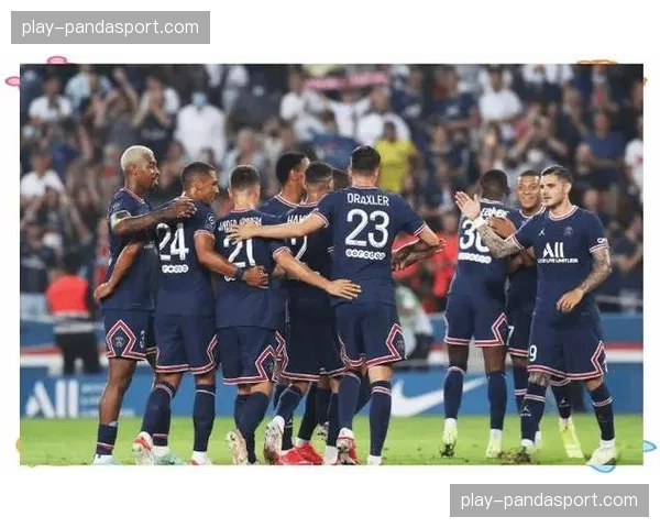 法甲争冠格局：巴黎圣日耳曼少赛一场领先朗斯4分